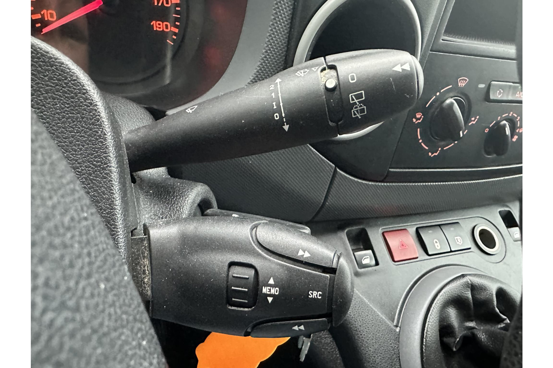 Peugeot Partner 120 1.6 BlueHDi 75 L1 Premium*AIRCO*CRUISE*PDC*